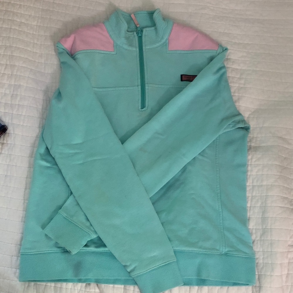 VV shep shirt size M